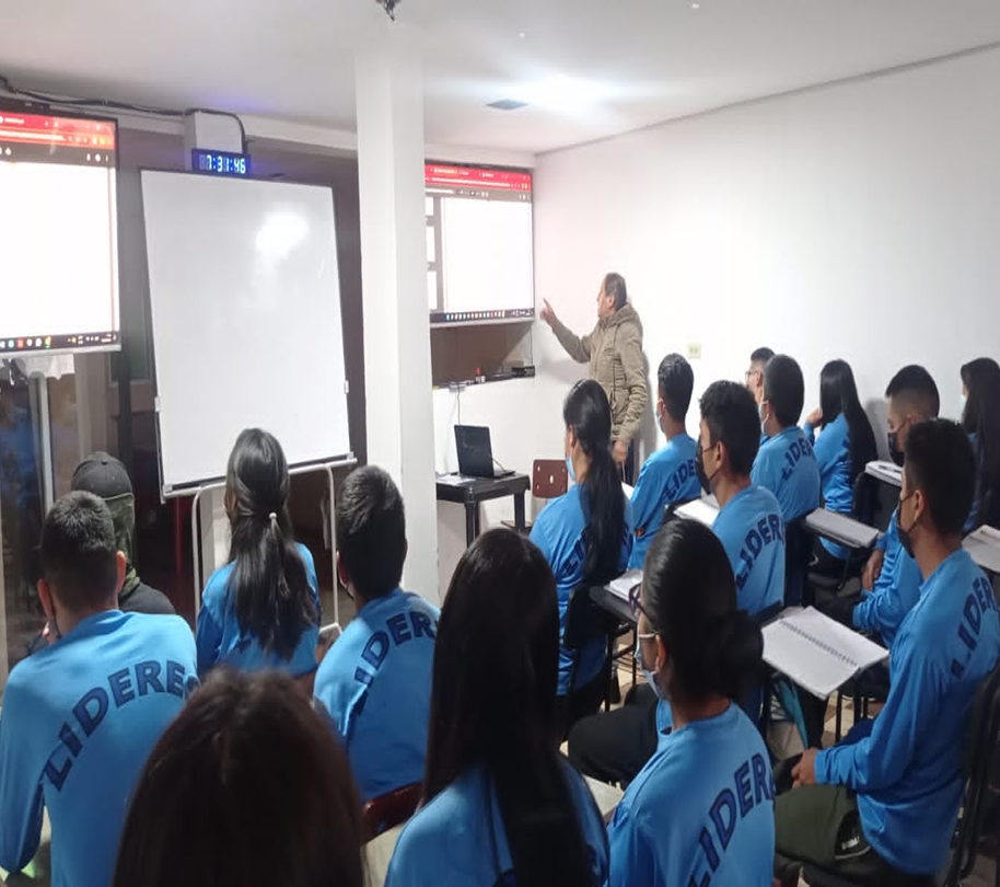 lideres-preparacion-militar-lideres-academicas lideres-preparacion-militar-lideres-academicas